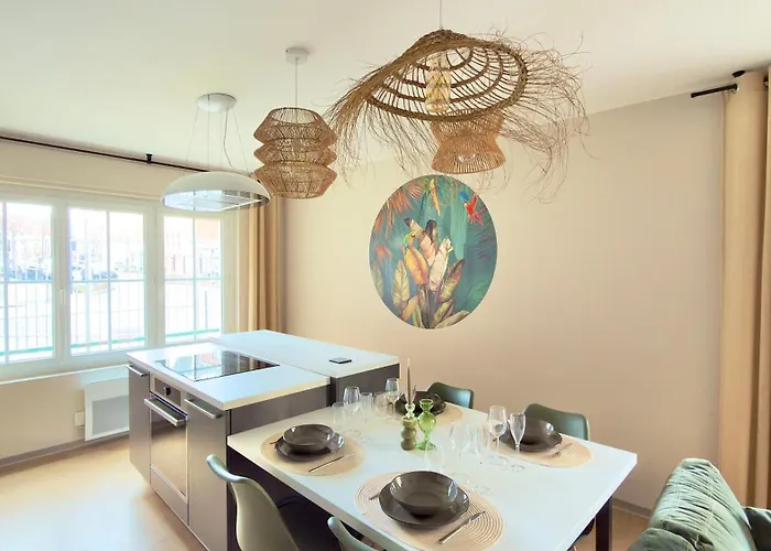 Abyssea - Chic Centre-ville & Netflix Apartment *